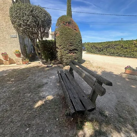 Apartmán De La Cave Charme Provencal Avec Jardin A *