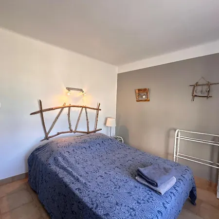 Apartmán De La Cave Charme Provencal Avec Jardin A