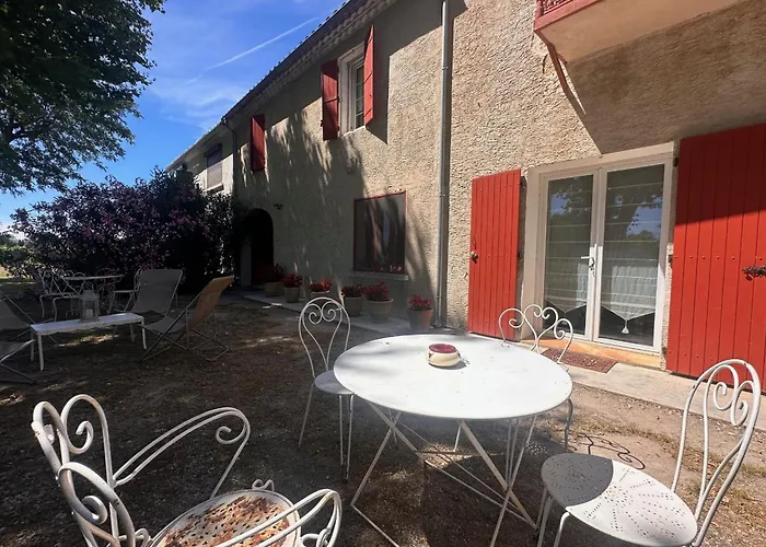 De La Cave - Provencal Avec 아파트